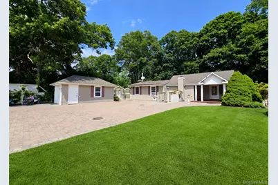 241 Terry Boulevard, Holbrook, NY 11741 - Photo 1
