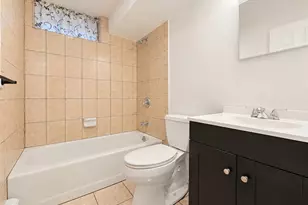 241 Terry Blvd, Holbrook, NY 11741 - Photo 16