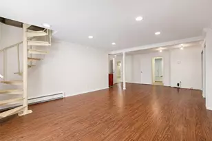 241 Terry Blvd, Holbrook, NY 11741 - Photo 20