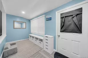 712 Edison Ave, Bronx, NY 10465 - Photo 8