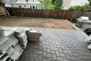 32 Marwood Rd S, Port Washington, NY 11050 - Photo 14
