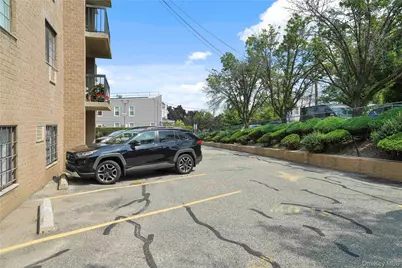 71-49 Metropolitan Avenue #2-F, Middle Village, NY 11379 - Photo 26