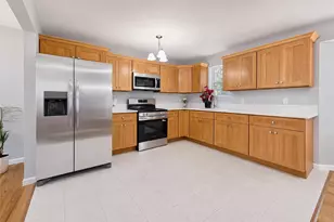 74 Alcolade Dr E, Shirley, NY 11967 - Photo 4