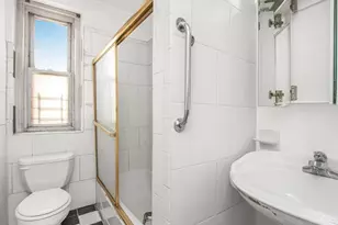 2081 Cruger Ave, Bronx, NY 10462 - Photo 10