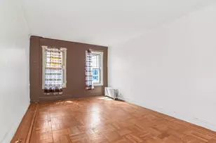 2081 Cruger Ave, Bronx, NY 10462 - Photo 6