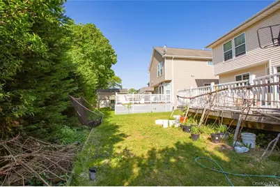 66 Maple Street #A, Roslyn Heights, NY 11577 - Photo 22