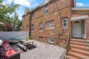 9327 244th St, Floral Park, NY 11001 - Photo 26