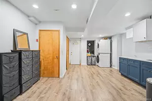 9327 244th St, Floral Park, NY 11001 - Photo 22