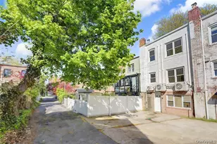 93-07 69th Ave, Forest Hills, NY 11375 - Photo 14