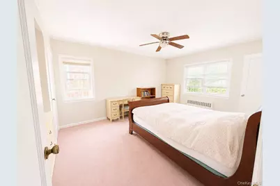 8018 217th, Hollis, NY 11427 - Photo 12