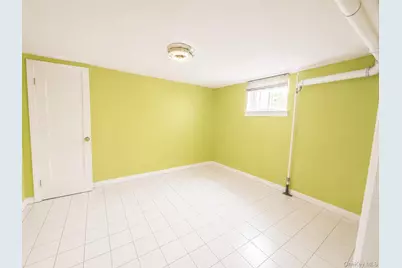 8018 217th, Hollis, NY 11427 - Photo 24
