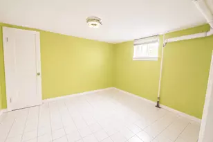 8018 217th, Hollis, NY 11427 - Photo 24