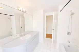 8018 217th, Hollis, NY 11427 - Photo 22