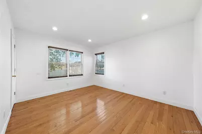 65 Peconic Street, Selden, NY 11784 - Photo 10