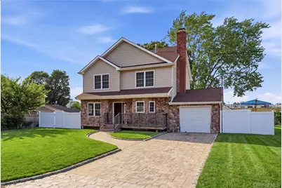 65 Peconic Street, Selden, NY 11784 - Photo 2