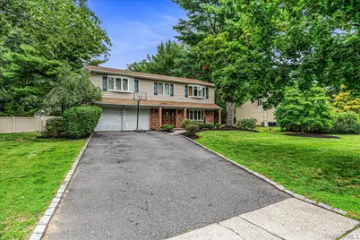 68 Butterfield Drive, Greenlawn, NY 11740 - Photo 2