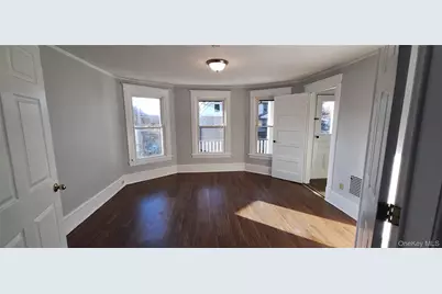 195 N Hamilton Street #2, Poughkeepsie, NY 12601 - Photo 4