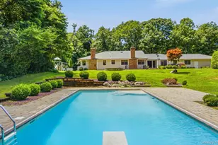 15 Tiber Rd, Oyster Bay, NY 11791 - Photo 34