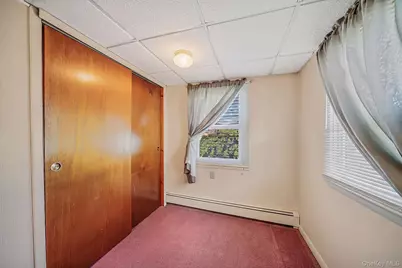 426 N 4th Street, Lindenhurst, NY 11757 - Photo 28