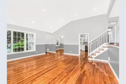 90 Patton Drive, Yonkers, NY 10710 - Photo 12