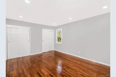 90 Patton Drive, Yonkers, NY 10710 - Photo 28