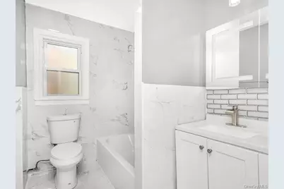 90 Patton Drive, Yonkers, NY 10710 - Photo 22