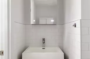 5-30 47th Ave, Long Island City, NY 11101 - Photo 8