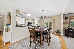 17 Mohawk Pl, Massapequa, NY 11758 - Photo 10