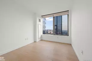 3 Ct Square, Long Island City, NY 11101 - Photo 6