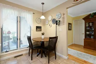 114 Ridgeview Ln, Yorktown Heights, NY 10598 - Photo 4