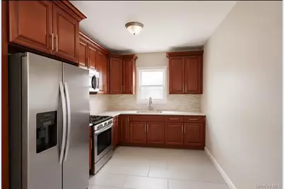 13743 219th Street, Springfield Gardens, NY 11413 - Photo 4