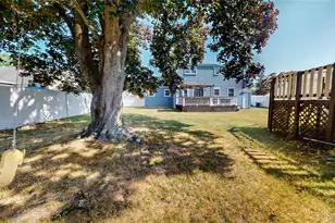 510 11th St, West Babylon, NY 11704 - Photo 24