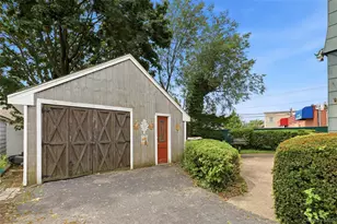 190 Madison Ave, Oceanside, NY 11572 - Photo 18