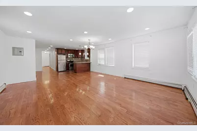 11927 191st Street, Saint Albans, NY 11412 - Photo 6