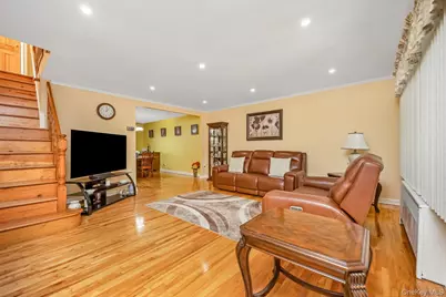 65-19 78th Street, Middle Village, NY 11379 - Photo 4