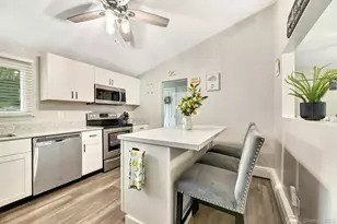 75 Presford Dr, Shirley, NY 11967 - Photo 8