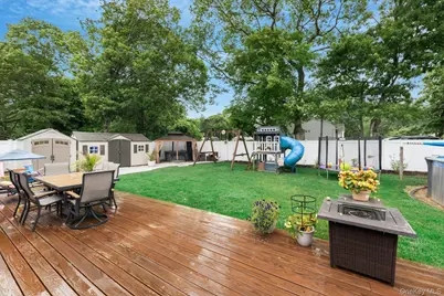 75 Presford Drive, Shirley, NY 11967 - Photo 20
