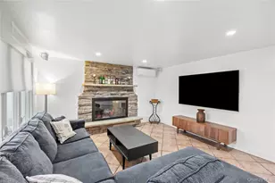 519 Nassau Ave, Freeport, NY 11520 - Photo 16