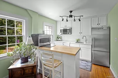 38 Landing Meadow Road, Smithtown, NY 11787 - Photo 24