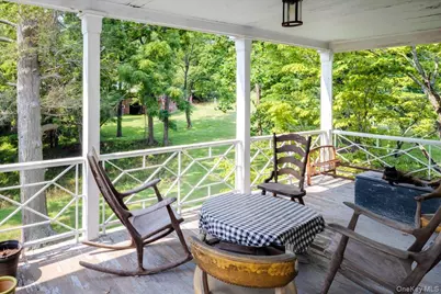38 Landing Meadow Road, Smithtown, NY 11787 - Photo 26