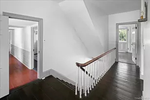 38 Landing Meadow Rd, Smithtown, NY 11787 - Photo 16