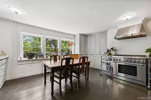38 Landing Meadow Rd, Smithtown, NY 11787 - Photo 14