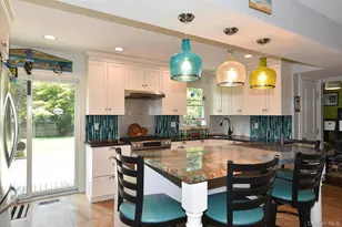 16 Brightview Dr, Rocky Point, NY 11778 - Photo 4