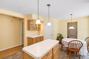 1407 Middle Rd, Calverton, NY 11933 - Photo 6