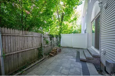 76 Smith Avenue, Nyack, NY 10960 - Photo 8
