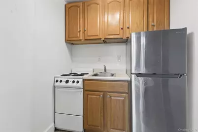 1 Station Square #311, Forest Hills, NY 11375 - Photo 6