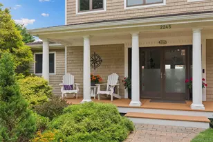 2245 Little Peconic Bay Ln, Southold, NY 11971 - Photo 2