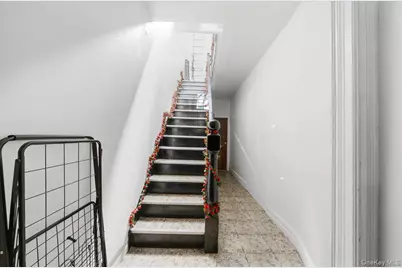 3232 Bronxwood Avenue, Bronx, NY 10469 - Photo 4