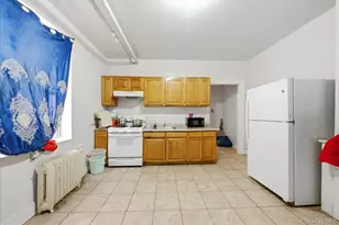3232 Bronxwood Ave, Bronx, NY 10469 - Photo 10