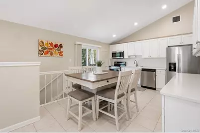 9 Starr Street, Port Jefferson Station, NY 11776 - Photo 10